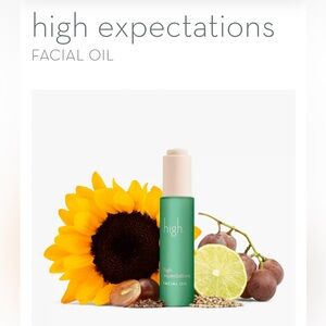 NWT HIGH EXPECTATIONS CANNABIS FACIAL OIL